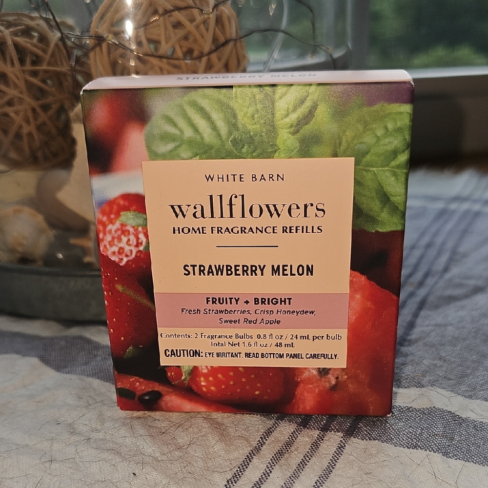 White Barn Wallflowers Fragrance Refill 2pk